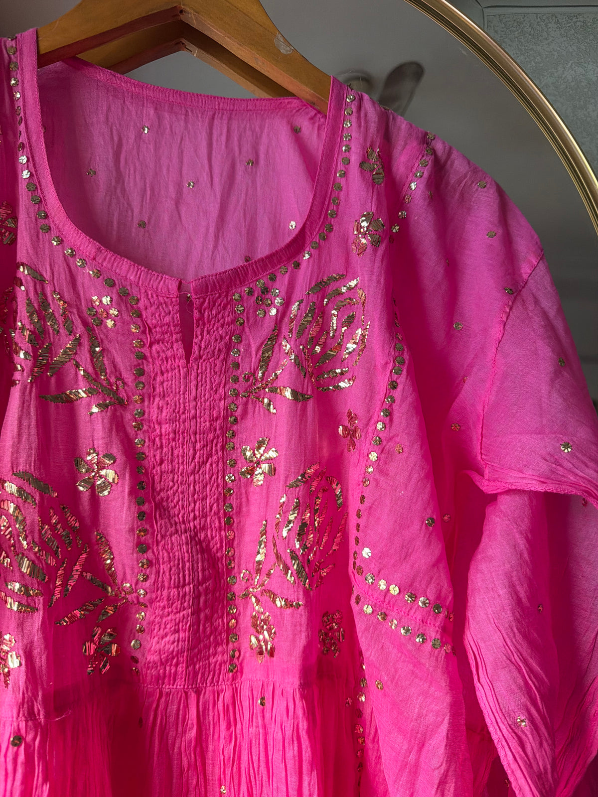 Fuscia Pitta Lucknowi Kurta Set