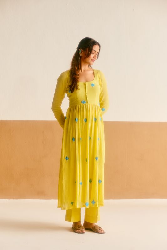 Neela Nimboo