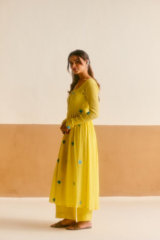 Neela Nimboo