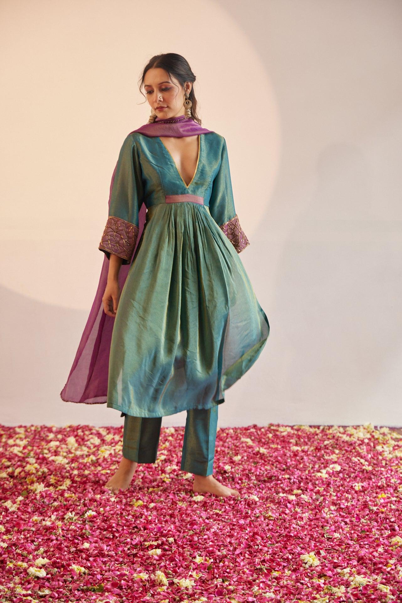 Hara Jamuni Set – House Of Dorii